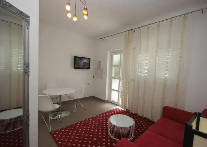 Irena Krk Apartament Krk Town