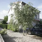 Irena Krk * Крк